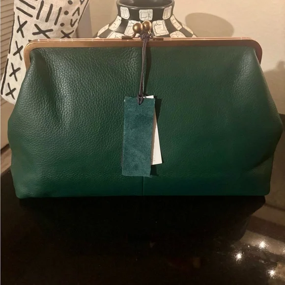 American Leather Co Grace Oversized Clutch NWT - Picture 2 of 14